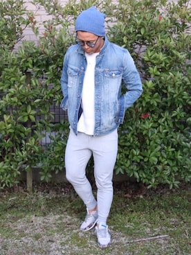 「GU（ジーユー）のアイテム（ニットキャップ/ビーニー、ブルー系）」を使った、takashi_Yさん（メンズ）の冬コーディネート