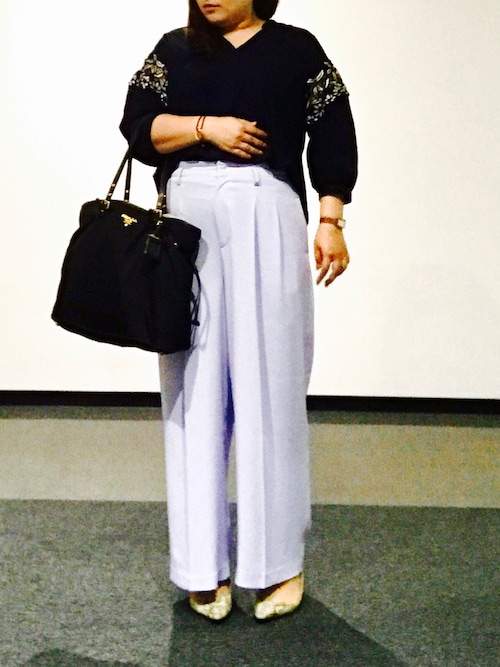 ぽっちゃりさん向け ワイドパンツの選び方と着こなしコーデ紹介 Unisize ユニサイズ