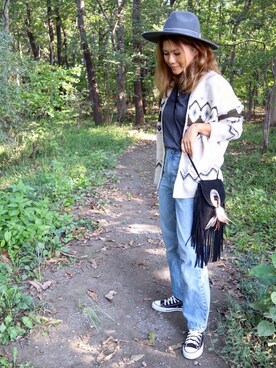 「ハイウエストストレートジーンズ」｜「アイテム（帽子）」を使った、non0910さん（レディース・158cm）の秋コーディネート