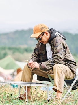 「アイテム（チノパンツ、イエロー系）」を使った、ktさん（メンズ・170cm）の秋コーディネート