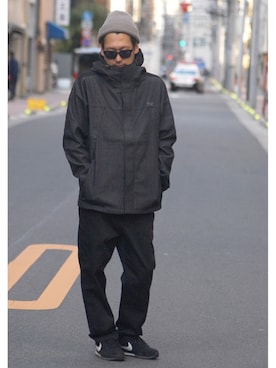 「アイテム（マウンテンパーカー、ブルー系）」を使った、ktさん（メンズ・170cm）の冬コーディネート