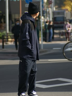 「アイテム（マウンテンパーカー）」を使った、ktさん（メンズ・170cm・40代）の冬コーディネート