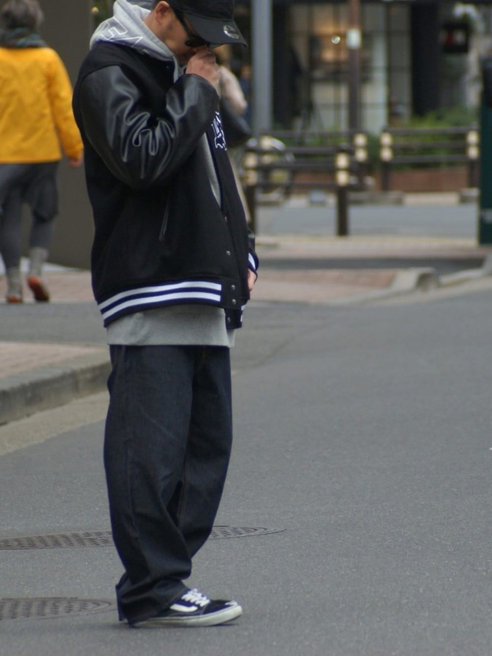 スタジャンを使った「VANS」の人気ファッションコーディネート（年齢