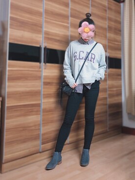 「通勤穿搭」｜「アイテム（パーカー）」を使った、尼可Nikooさん（レディース・160cm）の秋コーディネート