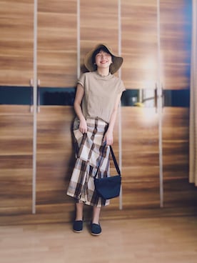 「通勤穿搭」｜「アイテム（スリッポン）」を使った、尼可Nikooさん（レディース・160cm）の夏コーディネート