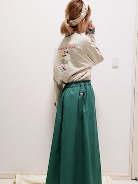 「Dickies（ディッキーズ）の【Dickies】ディッキーズ TCツイルバックインバーテッドスカート（スカート）」を使った、mii♡さん（レディース・160cm）の春コーディネート
