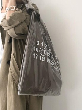 MEGUさんのコーディネート