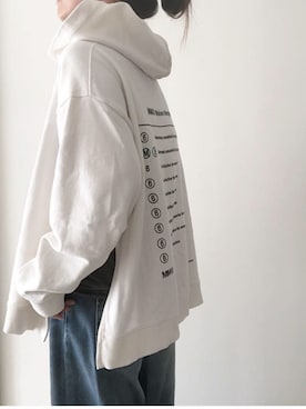 MEGUさんのコーディネート