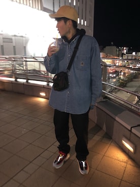 「Carhartt WIP（カーハートダブリューアイピー）のアイテム（ショルダーバッグ）」を使った、こばさん（メンズ・177cm）の冬コーディネート