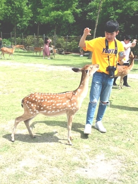 「5（ファイブ）のアイテム（パンツ）」を使った、Danielさん（メンズ・170cm）の夏コーディネート