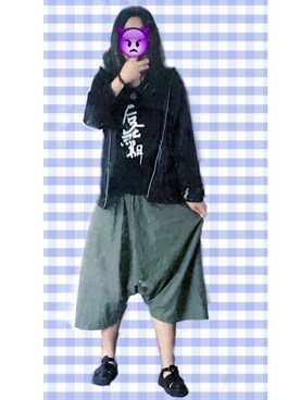 「アイテム（ジャージ）」を使った、低壓是勇者さん（レディース・168cm・10代）の春コーディネート