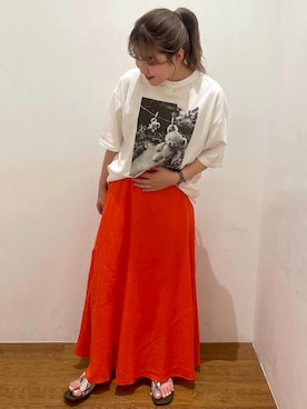 「オレンジスカート」｜𝙣𝙖𝙣𝙖さん（レディース・157cm）の春コーディネート