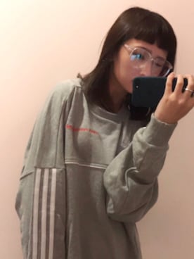 「Gosha Rubchinskiy（ゴーシャラブチンスキー）のアイテム（ジャージ）」を使った、吳瀞さん（レディース・155cm）の冬コーディネート