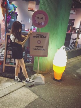 「EMODA（エモダ）のアイテム（サロペット/オーバーオール）」を使った、ミフ！さん（レディース・152cm）の秋コーディネート
