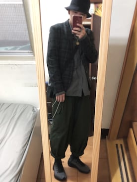 「アイテム（フォーマルスーツ/小物）」を使った、Eddie Linさん（メンズ・170cm・10代）の秋コーディネート