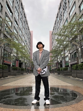 「アイテム（フォーマルスーツ/小物）」を使った、Eddie Linさん（メンズ・170cm・10代）の秋コーディネート