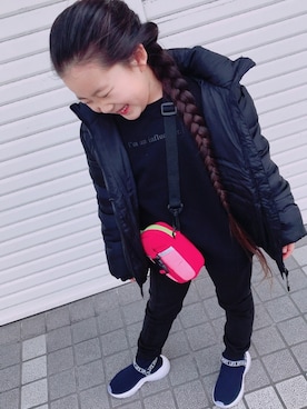 「H&M DIVIDED（エイチアンドエム　ディヴァイデッド）のアイテム（ジャケット/アウター）」を使った、koyuriさん（キッズ・120cm）の冬コーディネート
