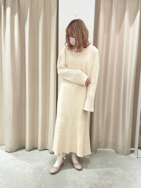「one after another NICE CLAUP（ワンアフターアナザーナイスクラップ）のアイテム（バレエシューズ、ゴールド系）」を使った、saeさん（レディース・159cm）の冬コーディネート