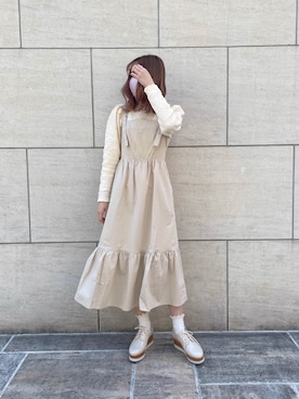 「one after another NICE CLAUP（ワンアフターアナザーナイスクラップ）のアイテム（ジャンパースカート）」を使った、saeさん（レディース・159cm）の春コーディネート
