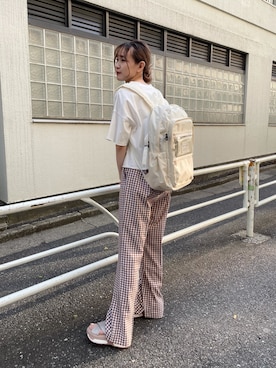 「one after another NICE CLAUP（ワンアフターアナザーナイスクラップ）のアイテム（スラックス、ブラウン系）」を使った、saeさん（レディース・159cm）の春コーディネート