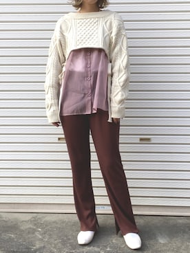 「ブラウンパンツ」｜「アイテム（パンプス）」を使った、RURIさん（レディース・169cm）の冬コーディネート