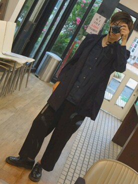 「Yohji Yamamoto（ヨウジヤマモト）のアイテム（ステンカラーコート）」を使った、浅井蓮さん（メンズ・181cm）の春コーディネート