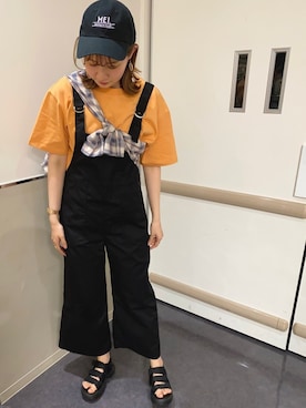 「Green　Parks（グリーンパークス）のアイテム（オールインワン・サロペット）」を使った、riiiinさん（レディース・170cm）の春コーディネート