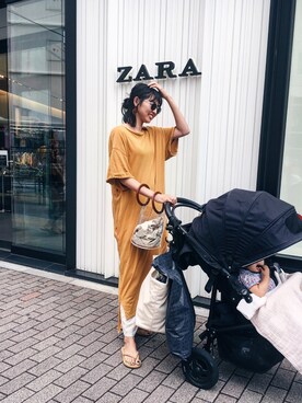 「HYAN（ハイアン）のアイテム」を使った、うえむら あやのさん（レディース・165cm）の夏コーディネート