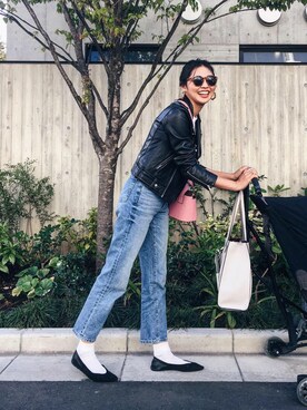 「TODAYFUL（トゥデイフル）のアイテム（ライダースジャケット）」を使った、うえむら あやのさん（レディース・165cm）の秋コーディネート