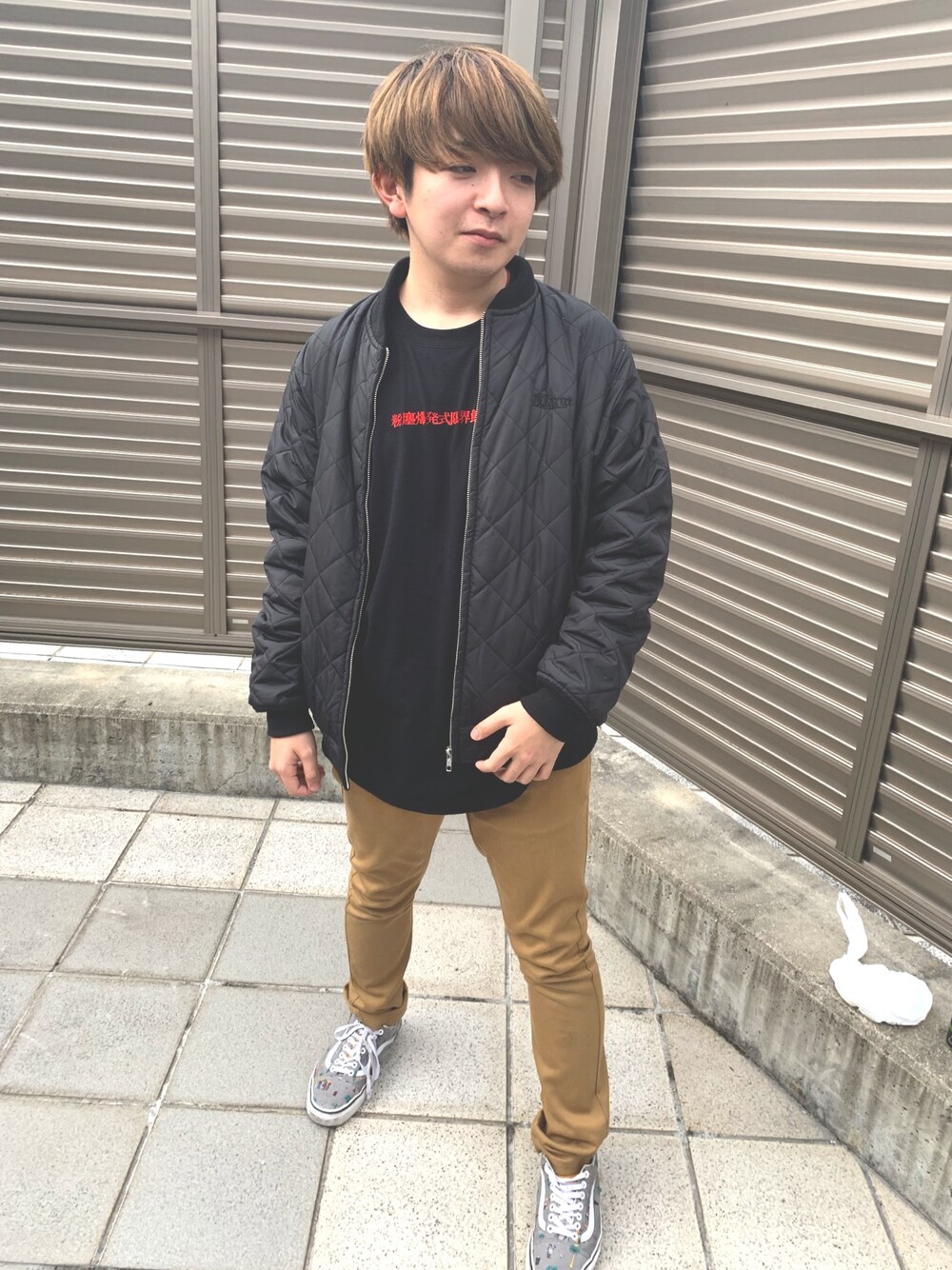 「シンプル、おしゃれさんと繋がりたい、カジュアル、オーバーサイズ、黒、ゆるコーデ、スポーツミックス、ootd、コーデュロイ、Bshop」｜「XLARGEのアイテム（ジャケット/アウター、ブラック系）」を使った、ナルシマリョウさん（メンズ・185cm）の秋コーディネートの1枚目の写真