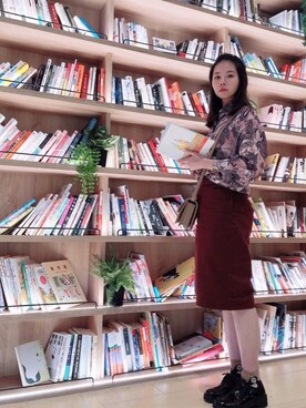 「VERSUS（ヴェルサス）のアイテム」を使った、Wendy hungさん（レディース・162cm）の夏コーディネート