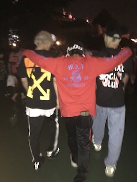 「off white」｜「アイテム（その他）」を使った、にしさん（メンズ・170cm）の夏コーディネート