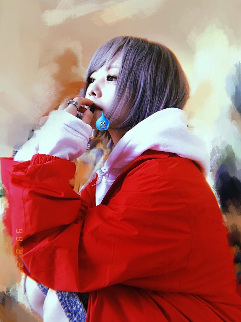 「skate、fashion」｜「THEORIES OF ATLANTISのアイテム（ナイロンジャケット、レッド系）」を使った、観月さん（レディース・152cm）の夏コーディネートの1枚目の写真