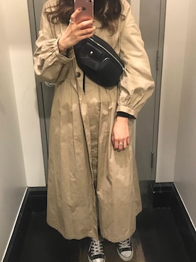 「アイラブCONVERSE」｜「アイテム（トレンチコート）」を使った、jihoさん（レディース・168cm）の秋コーディネート