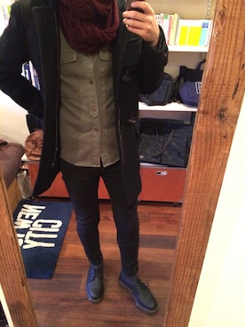 「スヌード」｜「アイテム（ダッフルコート）」を使った、ダニさん（メンズ・178cm）の冬コーディネート