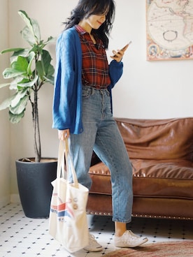 「VINTAGE（ヴィンテージ）のアイテム（ピーコート）」を使った、FloriaZengさん（レディース・173cm）の春コーディネート