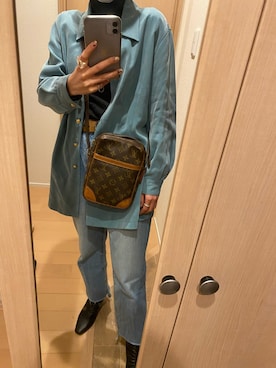 「LOUIS VUITTON（ルイヴィトン）のアイテム（ショルダーバッグ、ブラウン系）」を使った、mさん（レディース・152cm）の春コーディネート