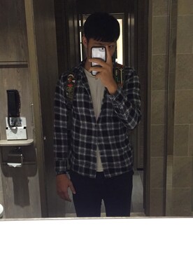 「DW（ディーダブリュー）のアイテム」を使った、chenhnugさん（メンズ・175cm）の秋コーディネート