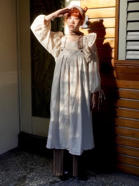 「古着女子」｜「アイテム（ジャンパースカート）」を使った、𝕄𝕚𝕜𝕒さん（レディース・171cm）の冬コーディネート