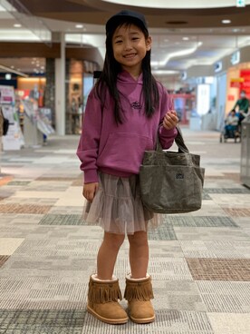 「Right-on（ライトオン）のアイテム（スカート）」を使った、coconaさん（キッズ・110cm）の秋コーディネート