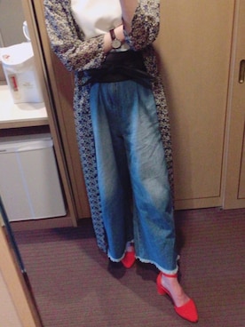 「mikoa LOWRYS FARM（ミコラローリーズファーム）のアイテム（デニムパンツ、ブルー系）」を使った、いずみん。さん（レディース）の春コーディネート