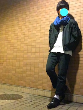 「靴下チラ見せ」｜「アイテム（ブルゾン）」を使った、shogo🎩さん（メンズ・167cm）の冬コーディネート