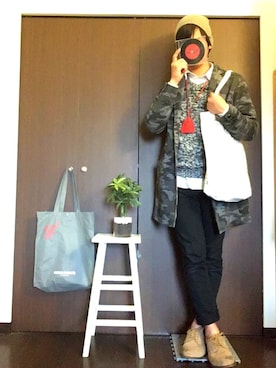 「ニットキャップ」｜「アイテム（チェスターコート）」を使った、shogo🎩さん（メンズ・167cm）の春コーディネート
