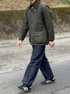 「SILVER BULLET（シルバーバレット）のアイテム（アクセサリー）」を使った、キーパーさん（メンズ・173cm）の冬コーディネート