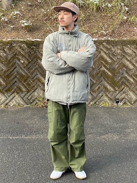 「crepuscule（クレプスキュール）のアイテム（キャップ）」を使った、HAYATEさん（メンズ・173cm）の冬コーディネート