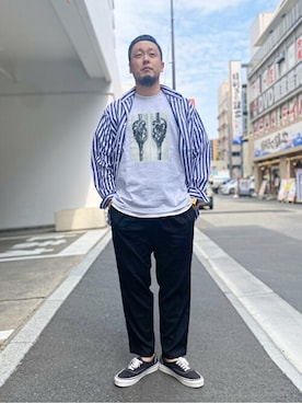 「ビッグシャツ」｜「アイテム（スラックス）」を使った、JOURNAL STANDARD relumeさん（メンズ・178cm）の春コーディネート