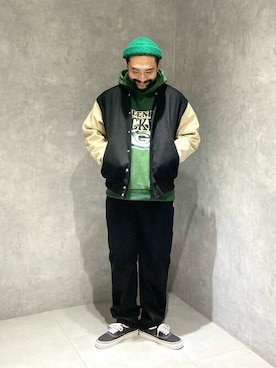「コーデュロイパンツ」｜「アイテム（スタジャン）」を使った、JOURNAL STANDARD relumeさん（メンズ・173cm）の秋コーディネート