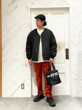 「ARMY TWILL（アーミーツイル）のアイテム（ミリタリージャケット）」を使った、JOURNAL STANDARD relumeさん（メンズ・180cm）の冬コーディネート
