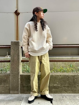 「ワッフルクルーネックＴ」｜「アイテム（スウェット）」を使った、JOURNAL STANDARD relumeさん（メンズ・168cm）の冬コーディネート