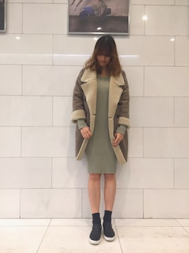 「KBF（ケイビーエフ）のアイテム（ムートンコート）」を使った、Satoko Furukawaさん（レディース・172cm）の冬コーディネート